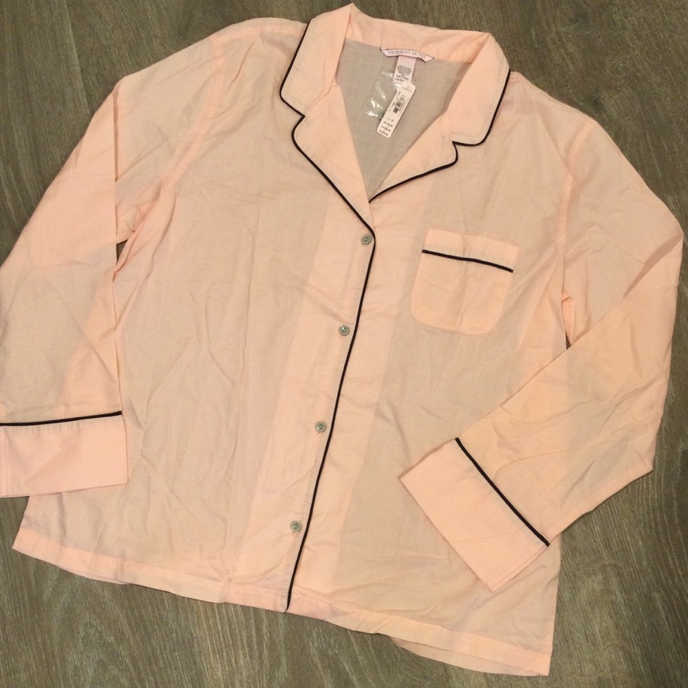 Victoria’s Secret pink blush pajama top L